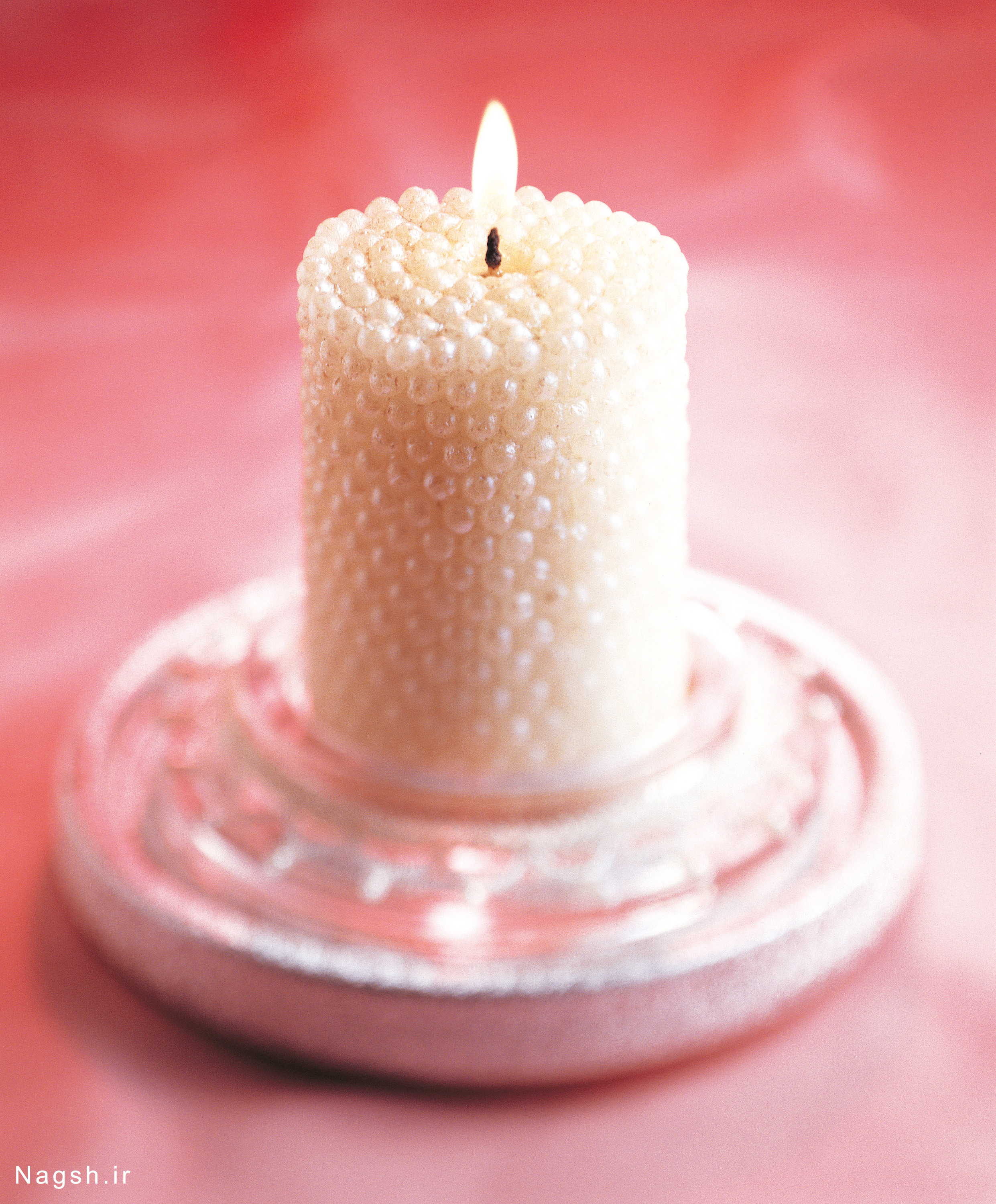 شمع تزیین شده با مروارید
